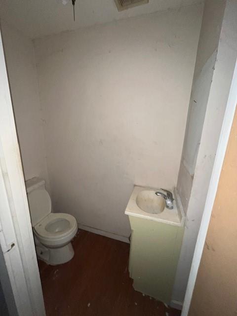 635 Rising Main Avenue Pittsburgh, PA 15212 - Photo 24 of 34 a bathroom with a toilet and a sink
