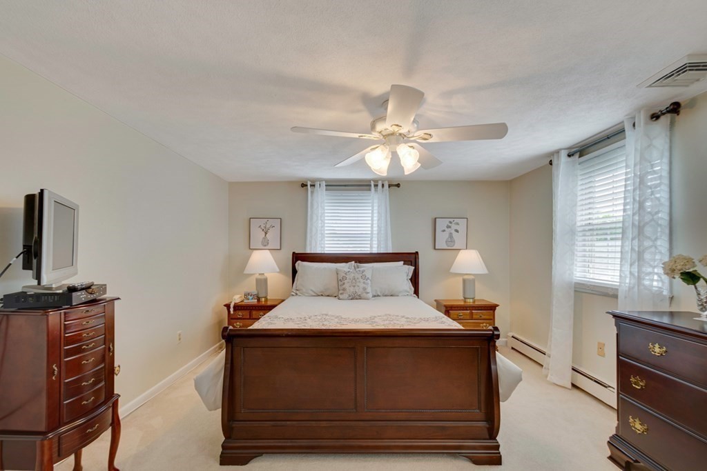 8 Frances Road Woburn, MA 01801 - Photo 19 of 33