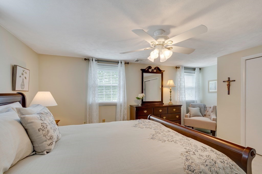 8 Frances Road Woburn, MA 01801 - Photo 20 of 33