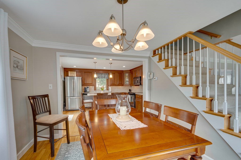 8 Frances Road Woburn, MA 01801 - Photo 8 of 33