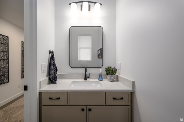 267 Fushion Lane Draper, UT 84020 - Photo 4 of 26 convenient main-level half bath.