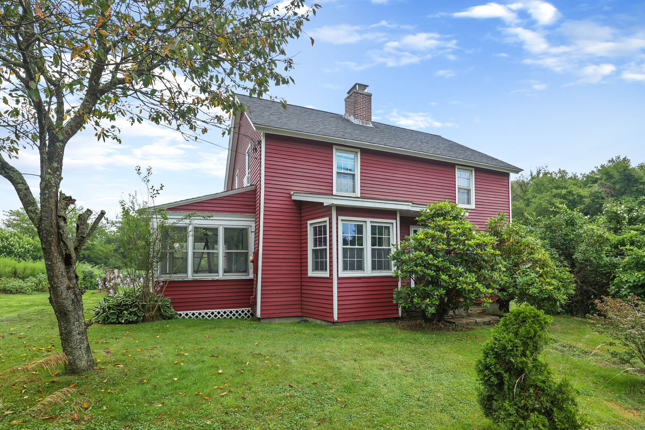 357 Putnam Road Pomfret, CT 06259 - Photo 1 of 1