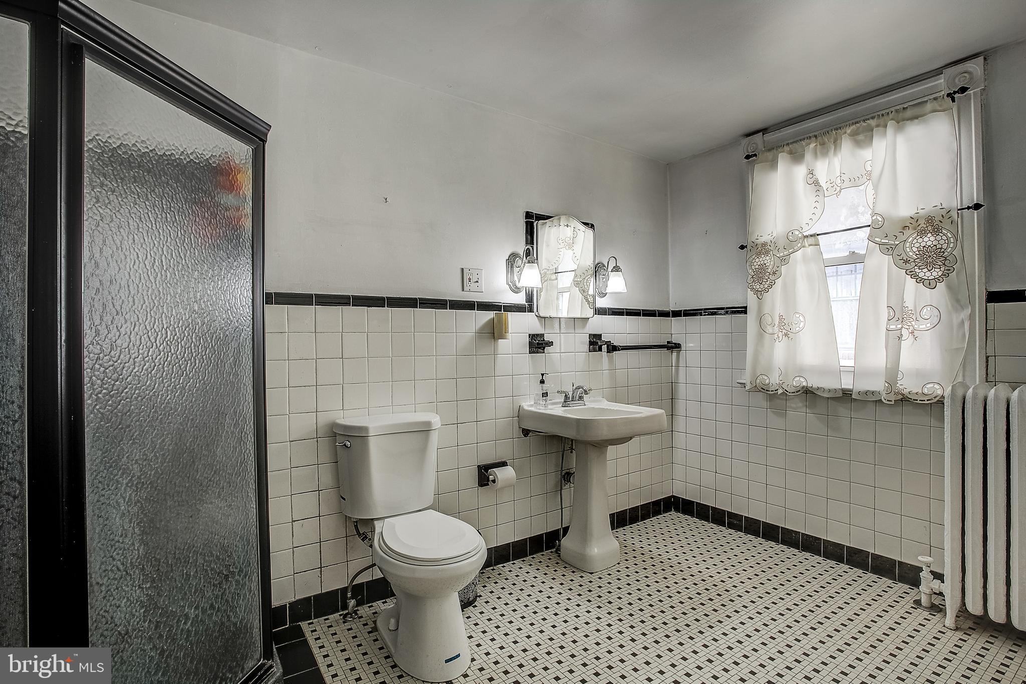 19 Perdicaris Place Trenton, NJ 08618 - Photo 16 of 35 Gallery Image 16