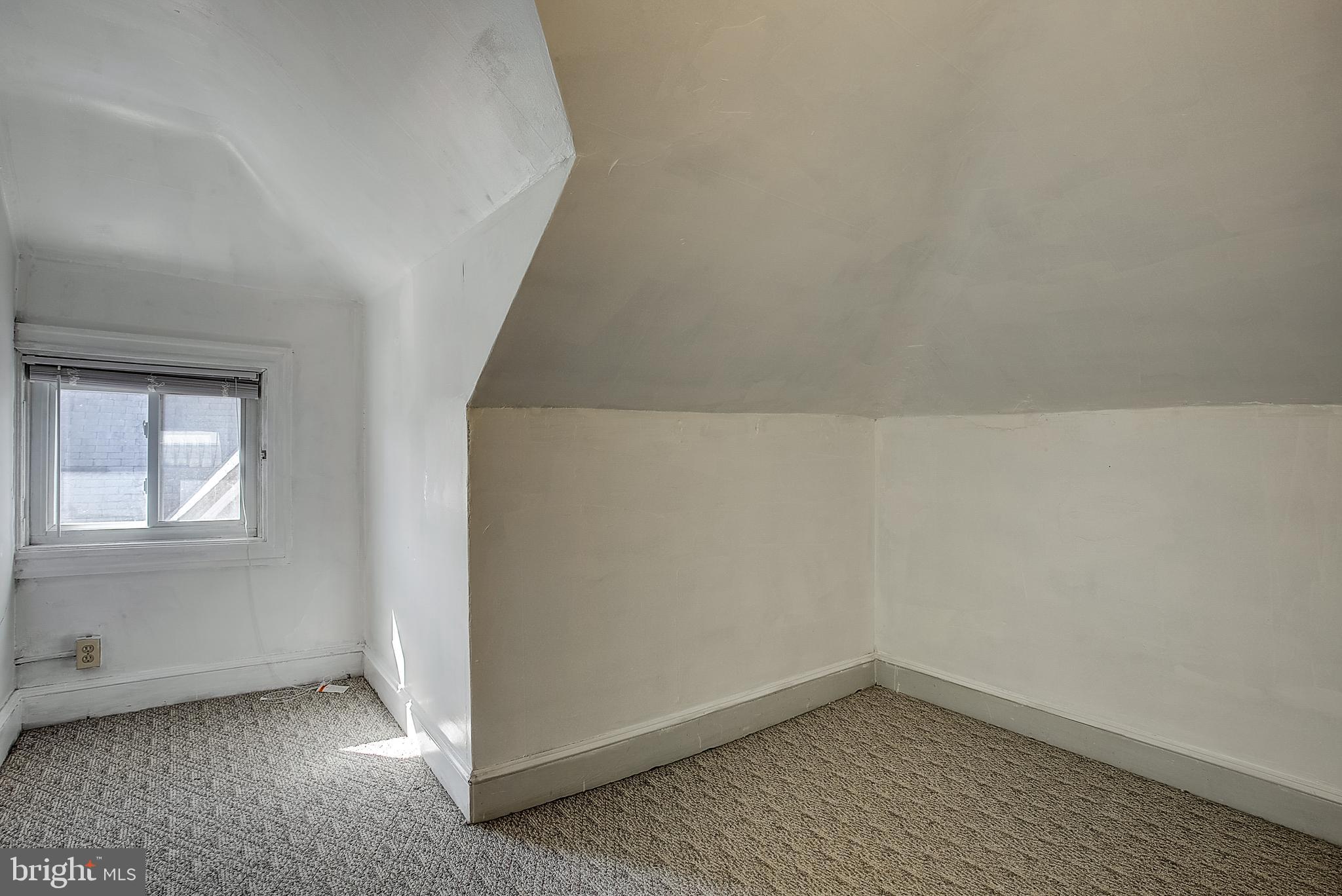 19 Perdicaris Place Trenton, NJ 08618 - Photo 30 of 35 Gallery Image 30