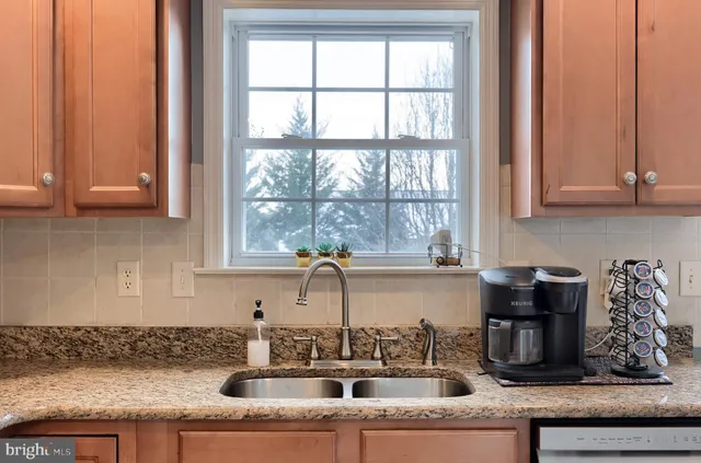 $429,000 | 385 Torrey Pines Drive, Mount Wolf, PA 17347