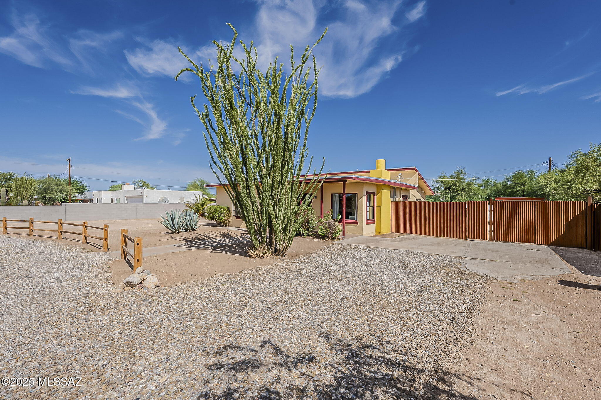 907 East Pastime Road Tucson, AZ 85719 - Photo 3 of 38 Gallery Image 3
