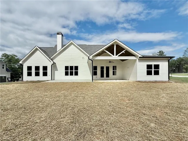 $869,900 | 141 Palisade Drive, Rydal, GA 30171