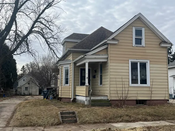 1423 Mehrtens Avenue, Sheboygan, WI 53081