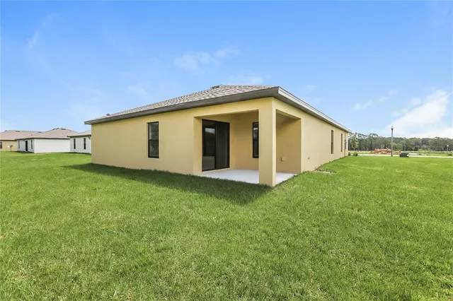 $2,210 | 35681 Rose Moss Avenue, Leesburg, FL 34788