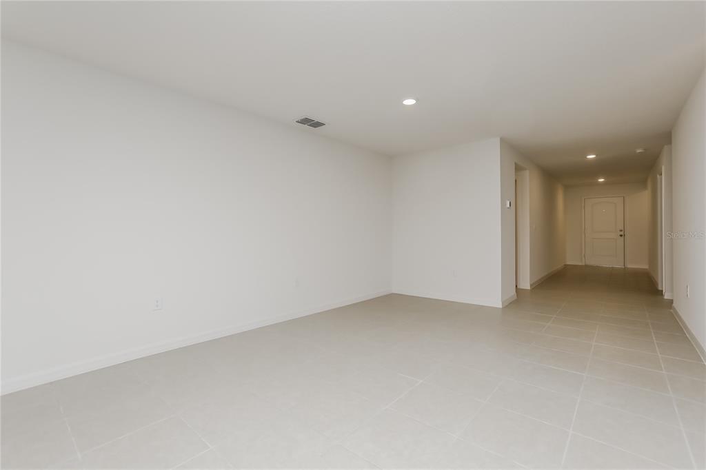 35681 Rose Moss Avenue Leesburg, FL 34788 - Photo 2 of 16