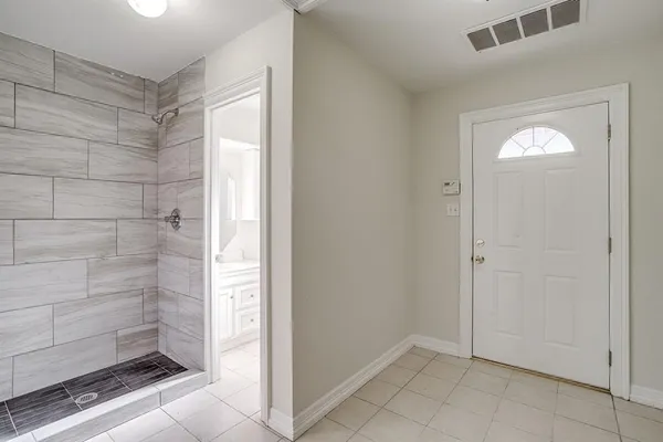 $3,500 | 8612 Woodslane Drive, Fort Worth, TX 76179