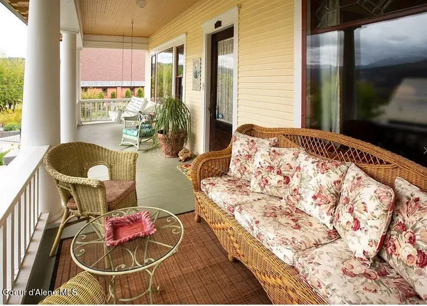 $599,000 | 1001 Jefferson Avenue, St. Maries, ID 83861