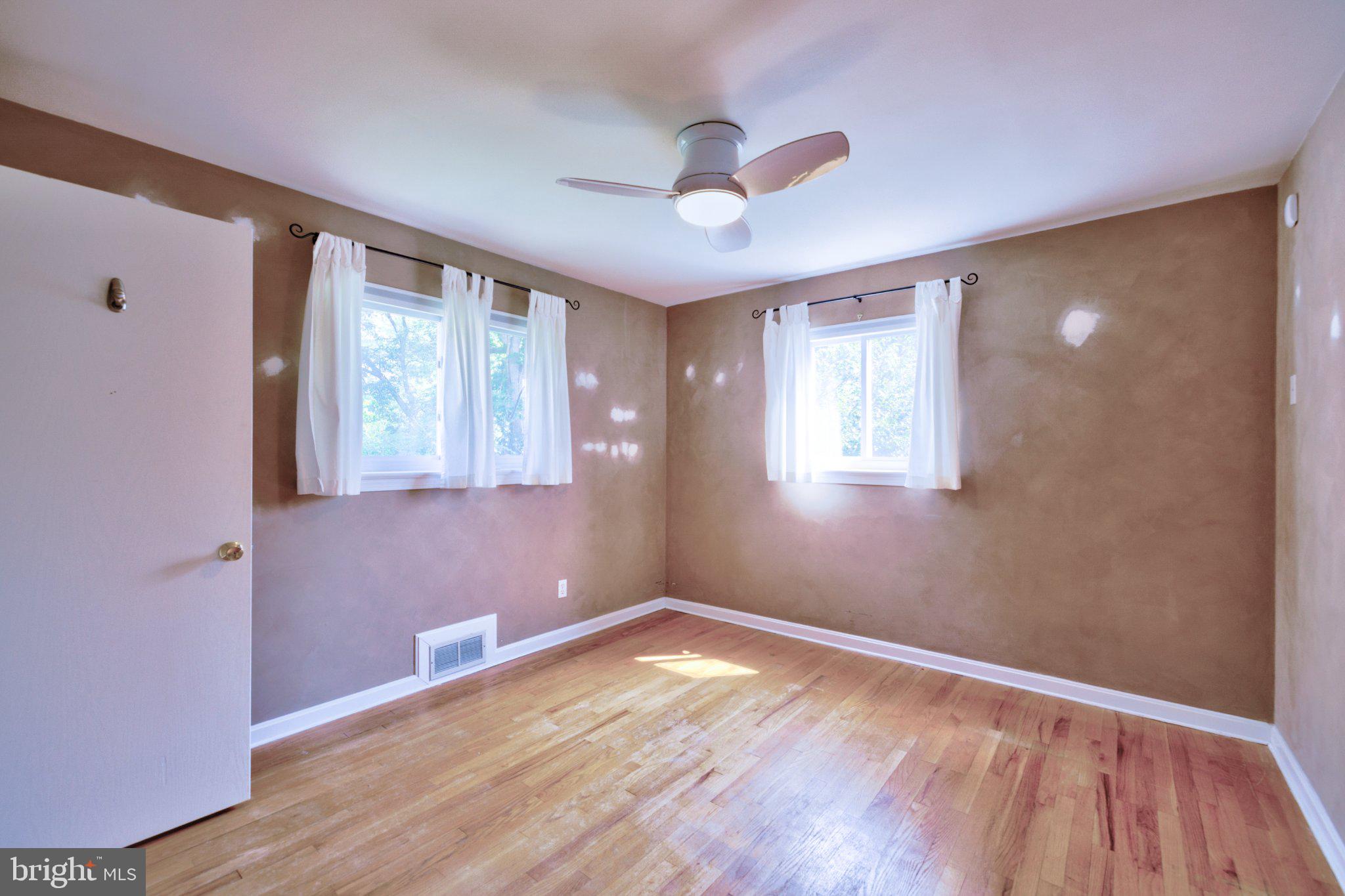 6007 Frederick Street Springfield, VA 22150 - Photo 20 of 48 Gallery Image 20