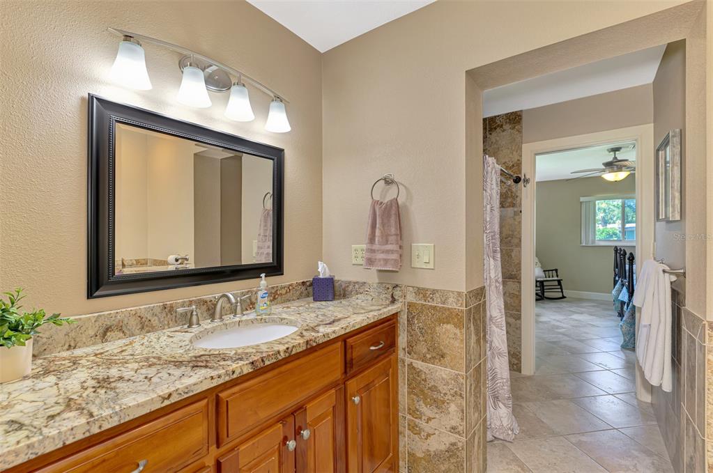 1585 Poinciana Road Venice, FL 34293 - Photo 51 of 65 Gallery Image 51