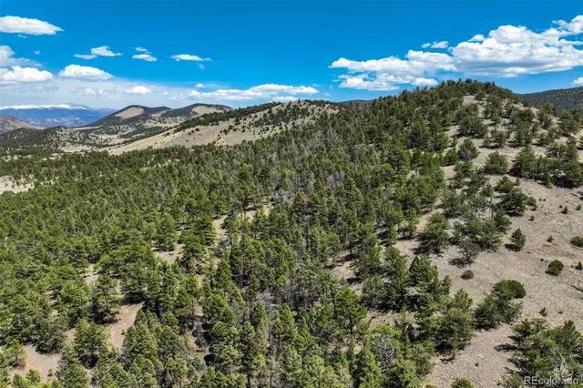 a view of a building