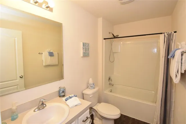 $2,250 | 27 Grand Par Court, Bunnell, FL 32110