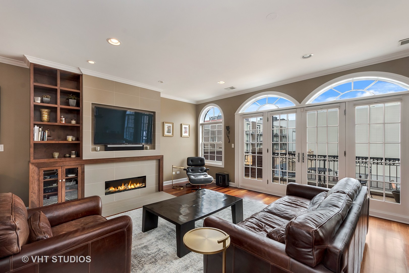 1035 West Madison Street, Unit 4 Chicago, IL 60607 - Photo 3 of 17