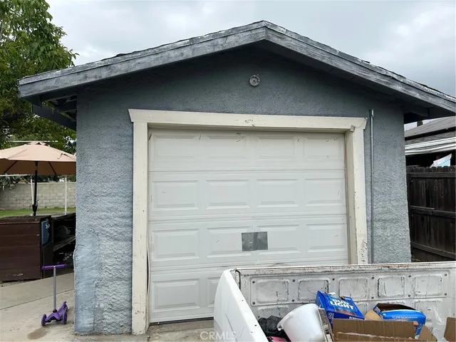 a view of house with elevator