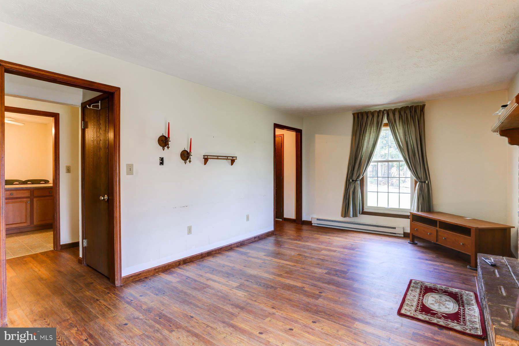6185 Bell Road Harrisburg, PA 17111 - Photo 11 of 38 Gallery Image 11