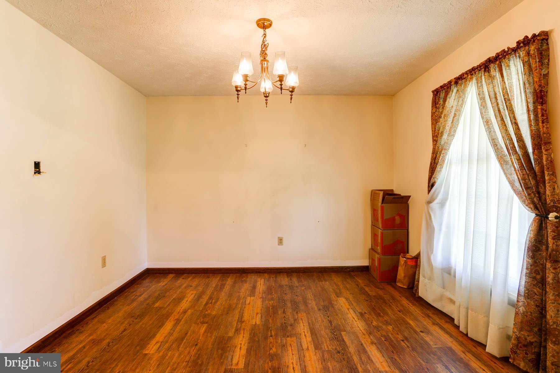 6185 Bell Road Harrisburg, PA 17111 - Photo 14 of 38 Gallery Image 14