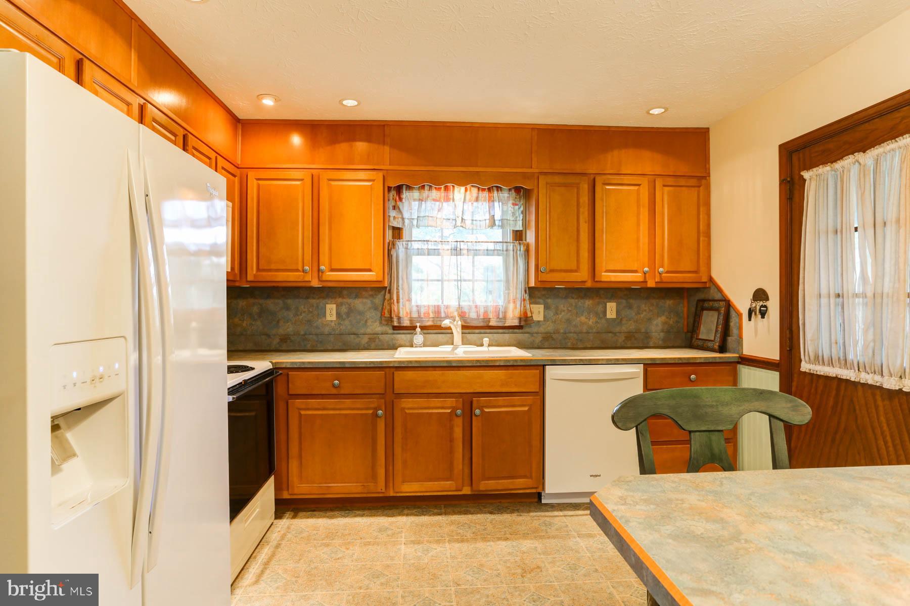 6185 Bell Road Harrisburg, PA 17111 - Photo 18 of 38 Gallery Image 18