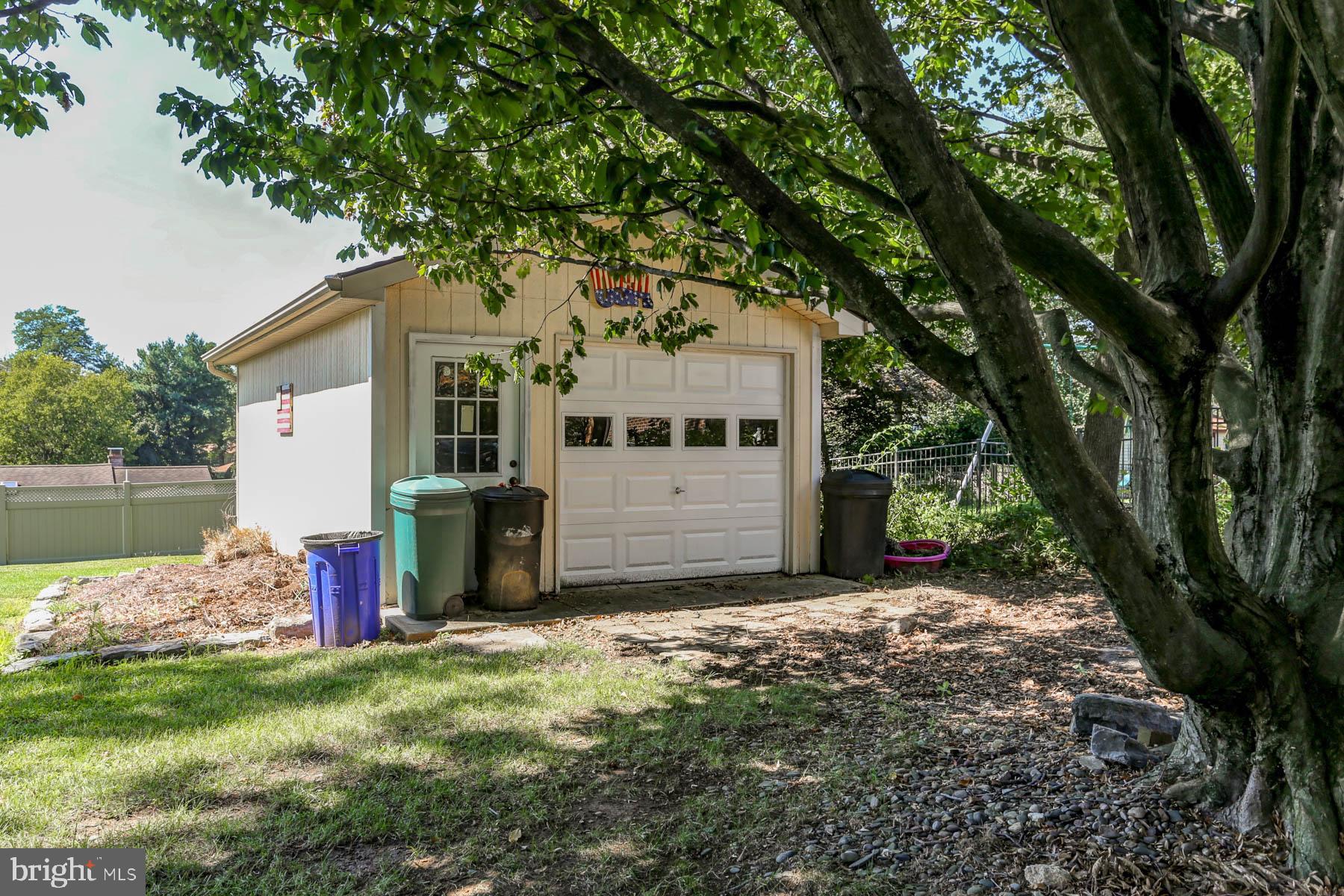 6185 Bell Road Harrisburg, PA 17111 - Photo 6 of 38 Gallery Image 6