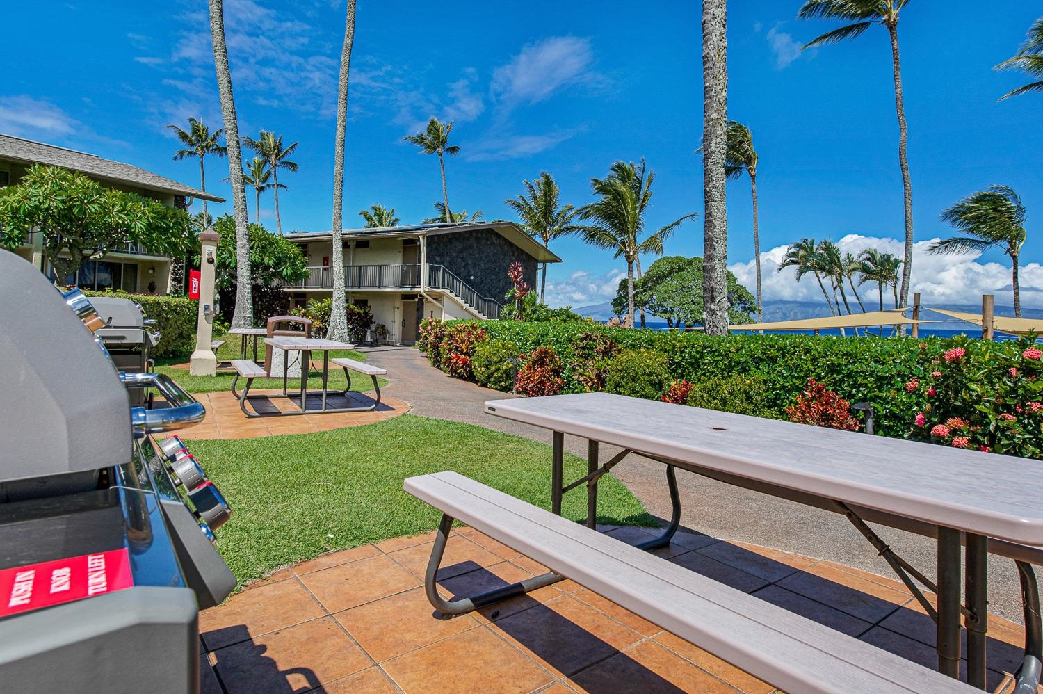 5315 Lower Honoapiilani Road, Unit B113 Lahaina, HI 96761 - Photo 25 of 41 Gallery Image 25