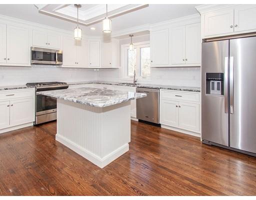 39 Rockridge Road Waltham, MA 02453 - Photo 3 of 30 Gallery Image 3