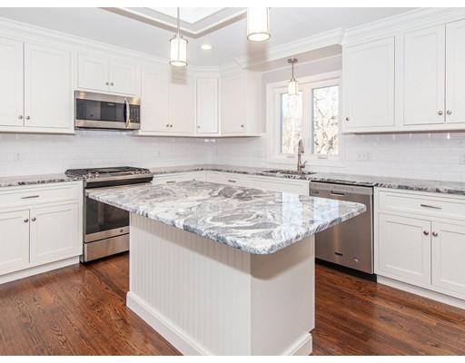 39 Rockridge Road Waltham, MA 02453 - Photo 6 of 30 Gallery Image 6