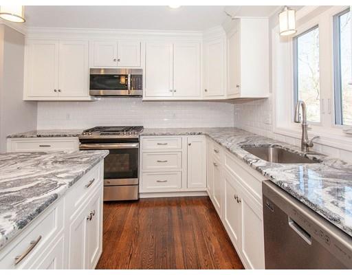 39 Rockridge Road Waltham, MA 02453 - Photo 7 of 30 Gallery Image 7