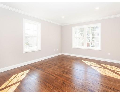 39 Rockridge Road Waltham, MA 02453 - Photo 10 of 30 Gallery Image 10