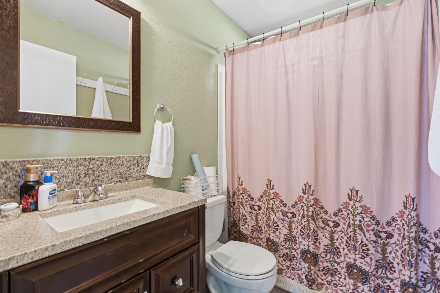 900 East Rankin Road Tulare, CA 93274 - Photo 25 of 34