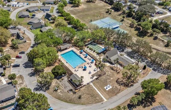 $130,000 | 10301 Highway 27, Unit 172, Clermont, FL 34711