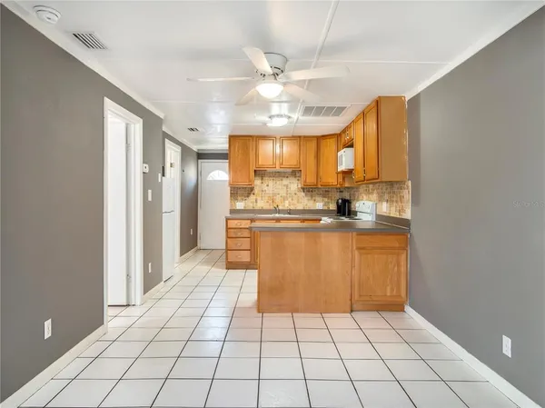 $130,000 | 10301 Highway 27, Unit 172, Clermont, FL 34711