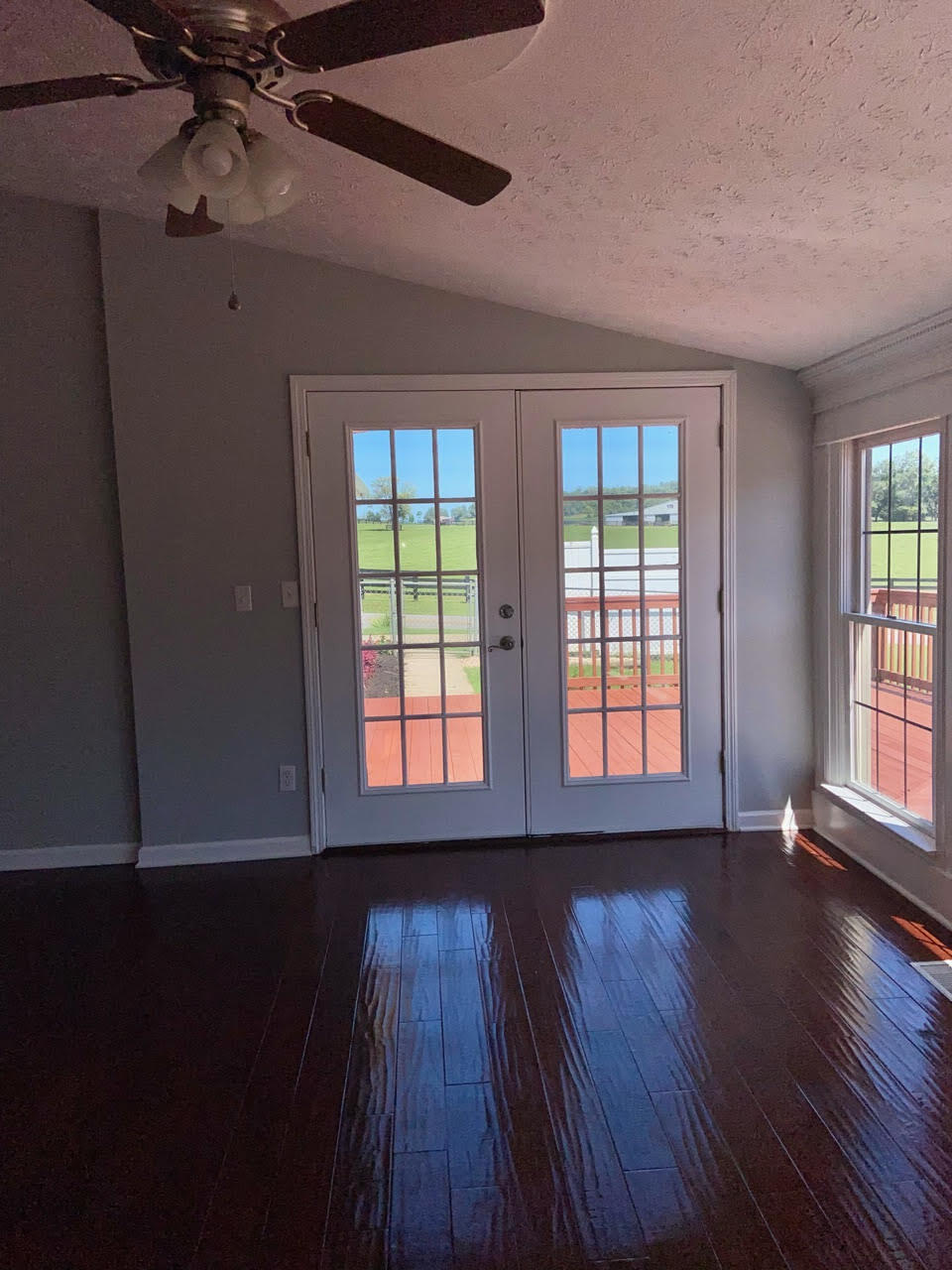21 Ferry Road Somerset, KY 42503 - Photo 47 of 76 f91