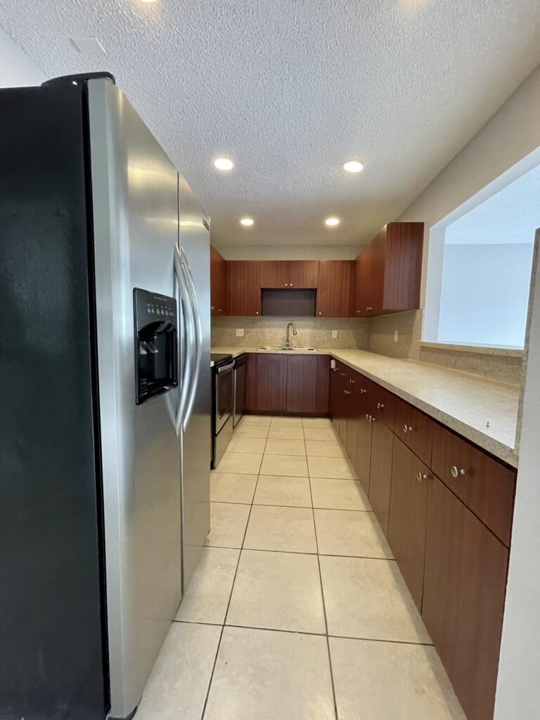 6140 Southwest 3rd Street Margate, FL 33068 - Photo 8 of 24 Kitchen