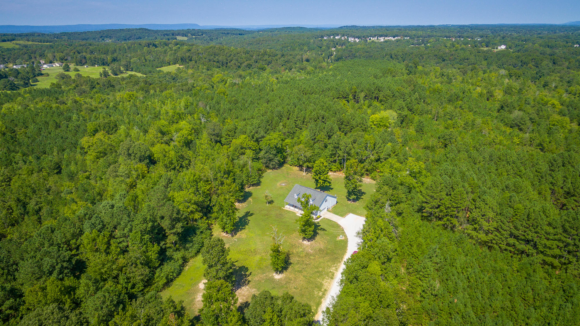 1890 Temperance Hall Road Rock Spring, GA 30739 - Photo 16 of 79 Privacy