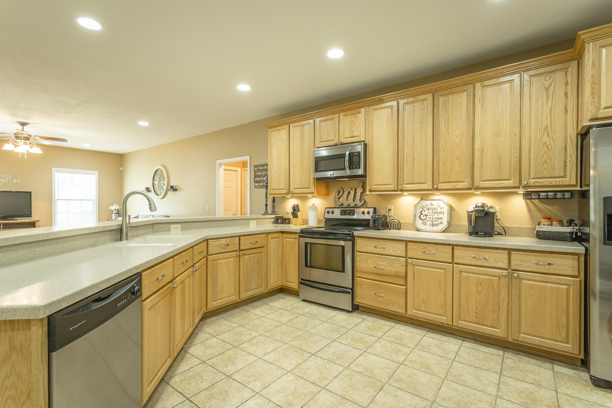 1890 Temperance Hall Road Rock Spring, GA 30739 - Photo 26 of 79 Kitchen