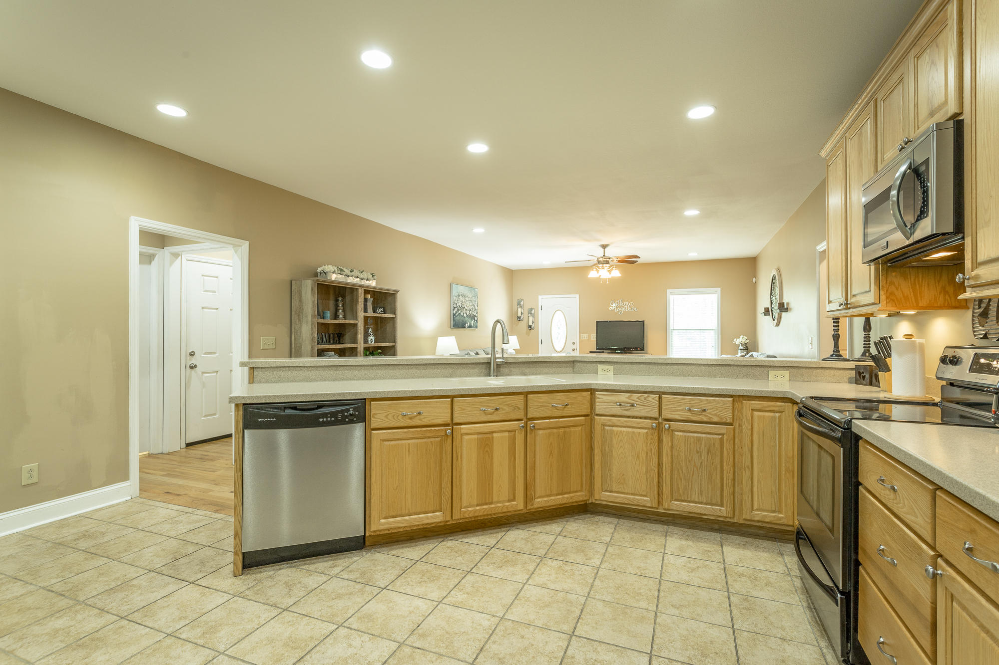 1890 Temperance Hall Road Rock Spring, GA 30739 - Photo 27 of 79 Kitchen