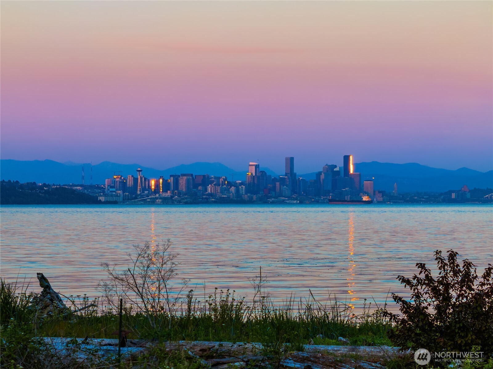10862 Falk Road Northeast Bainbridge Island, WA 98110 - Photo 28 of 34 a view of lake and ocean view
