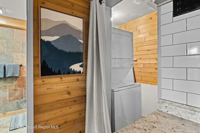 $350,000 | 70 Highlands Lane, Unit E2, Hunter, NY 12442