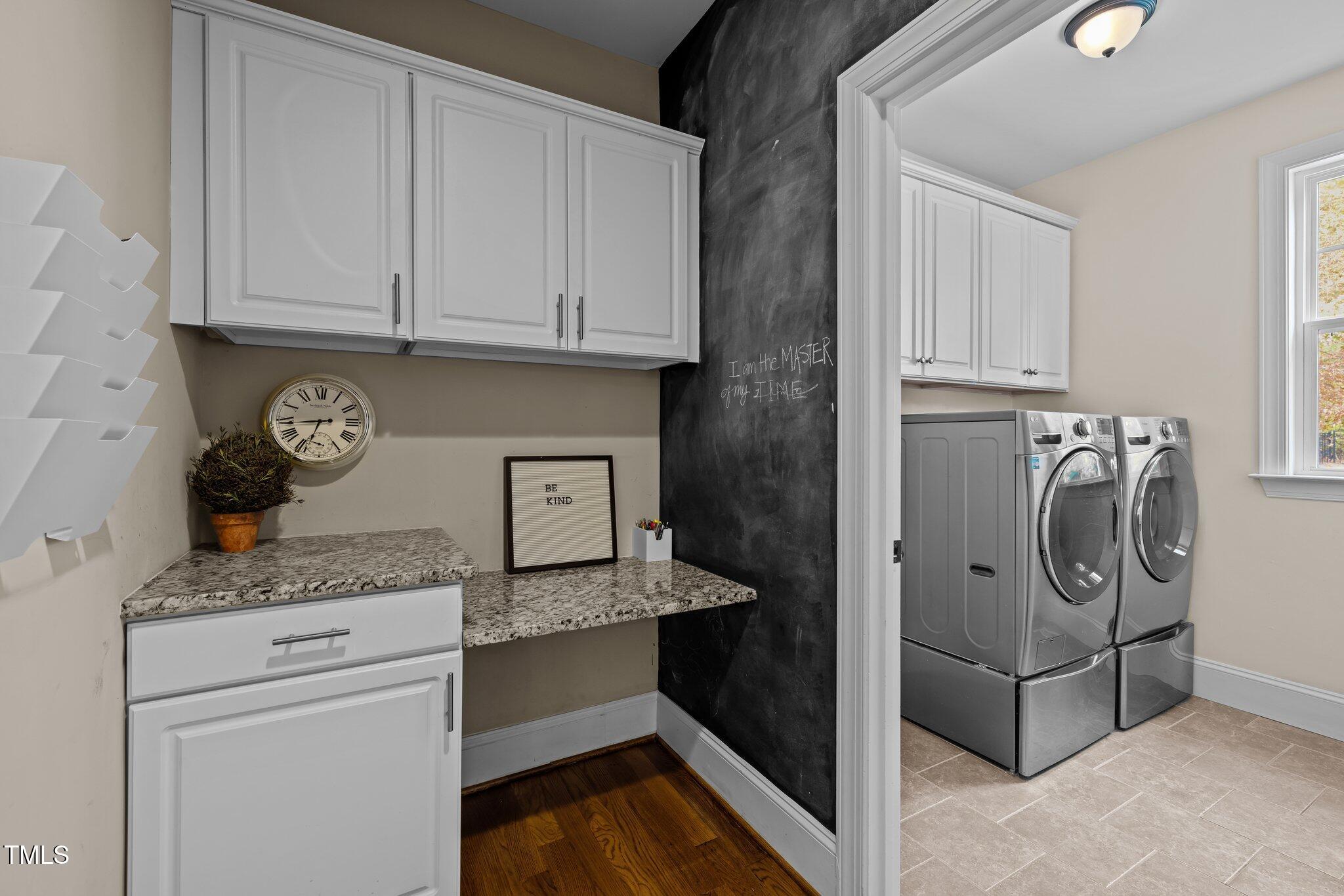 2532 Tuffeto Trace Apex, NC 27502 - Photo 29 of 57 37-web-or-mls-5Z8A6921