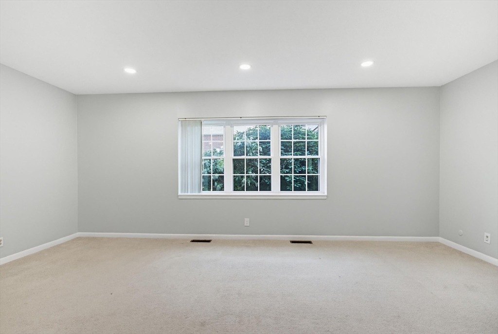 128 Lake Shore Road, Unit 1 Boston, MA 02135 - Photo 5 of 16