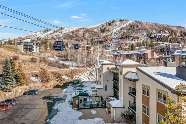 $1,183,000 | 2320 Ski Trail Lane, Unit 101, Steamboat Springs, CO 80487