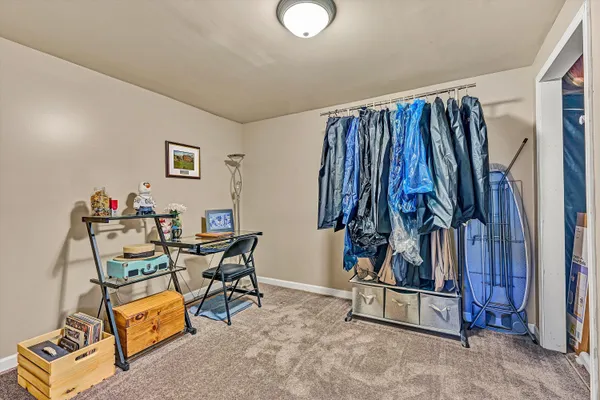 $329,995 | 52 Hillview Drive, Roanoke, VA 24019