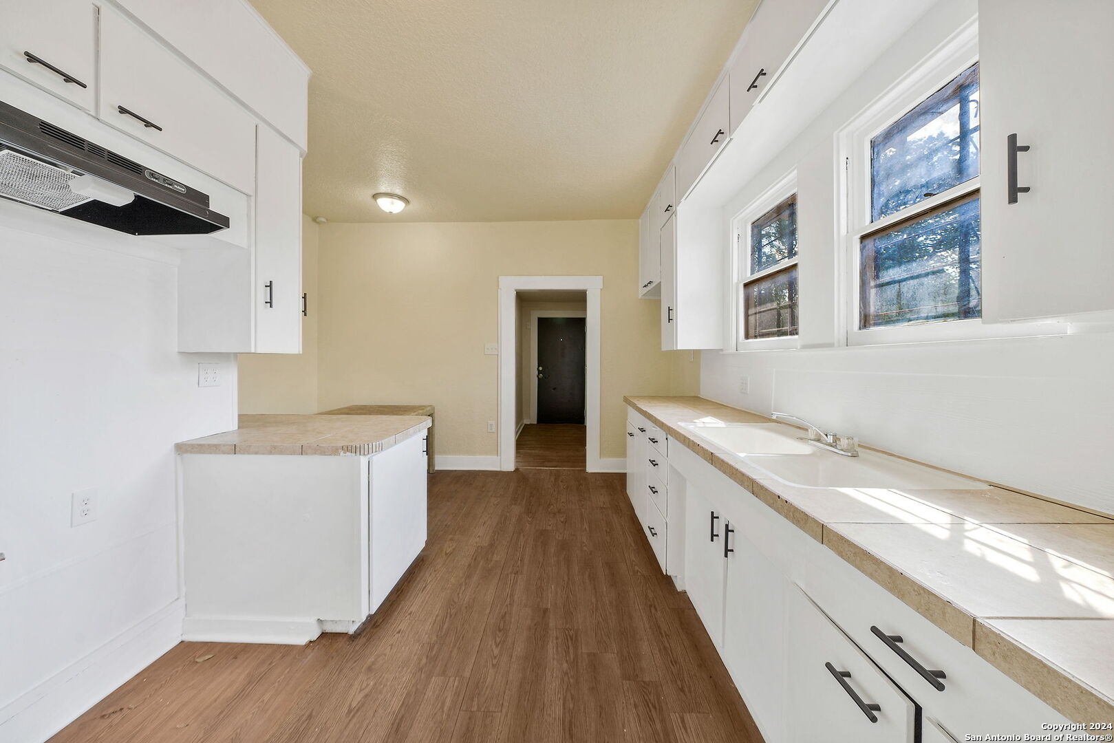 840 Culebra Road San Antonio, TX 78201 - Photo 15 of 25