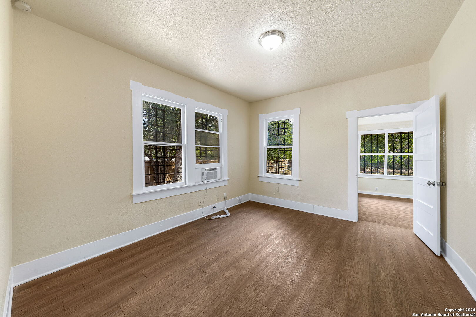 840 Culebra Road San Antonio, TX 78201 - Photo 18 of 25