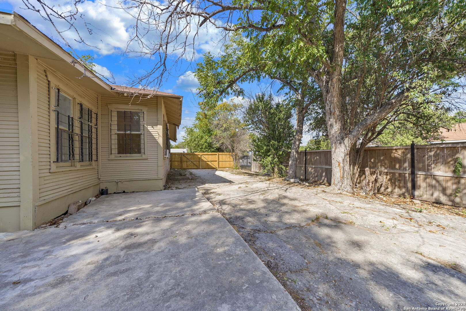 840 Culebra Road San Antonio, TX 78201 - Photo 22 of 25