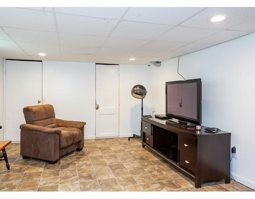 155 Eddy Street Springfield, MA 01104 - Photo 29 of 38