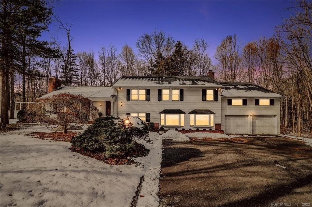 152 Hickok Road New Canaan, CT 06840 - Photo 1 of 1